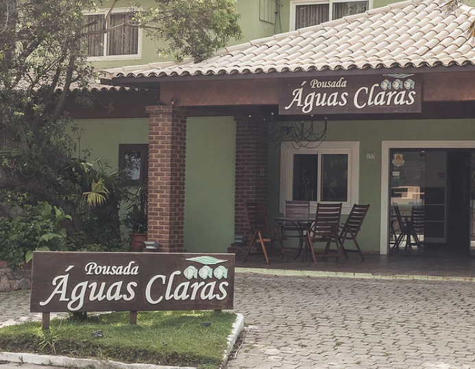 BÚZIOS, POUSADA ÁGUAS CLARAS: UMA BOA OPÇÃO